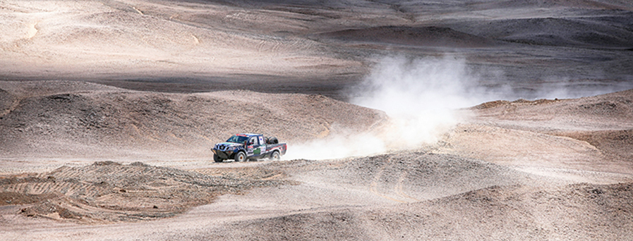 2017環(huán)塔拉力賽重磅來(lái)襲 · 冠軍潤(rùn)滑油車(chē)隊(duì)霸氣出征